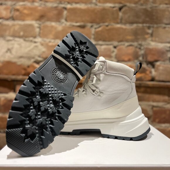 Canada Goose Journey Boot - Picture 7 of 11